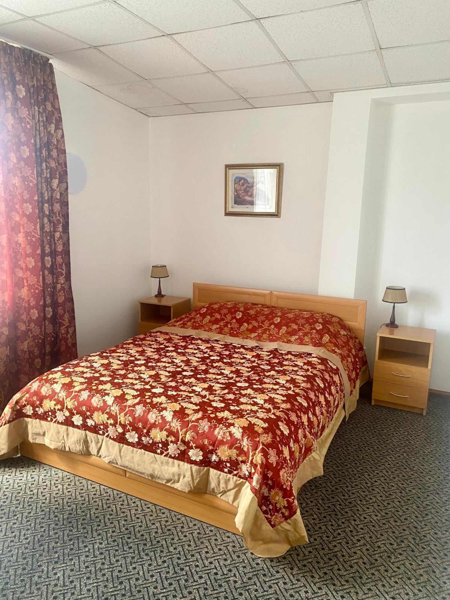 Turne Hotel Siauliai  Bagian luar foto